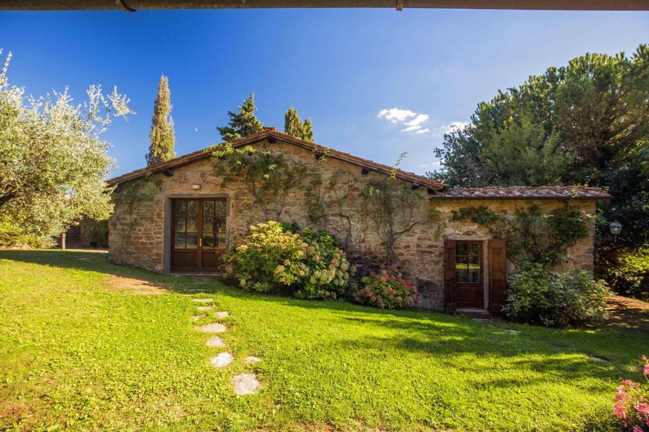 Pozza Di Volpaia By Salogi Villas Radda in Chianti Exteriör bild