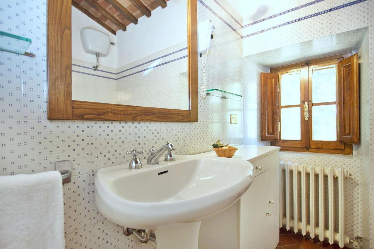 Pozza Di Volpaia By Salogi Villas Radda in Chianti Exteriör bild